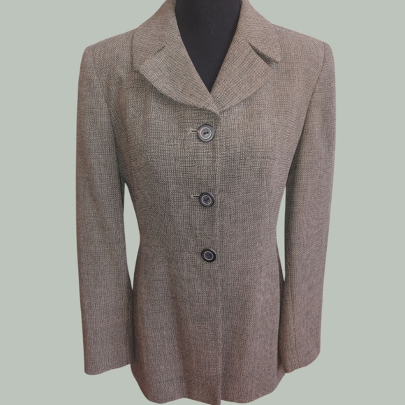 Tahari 100% Wool Three Button Blazer Jacket - Size 4 - Picture 9 of 10